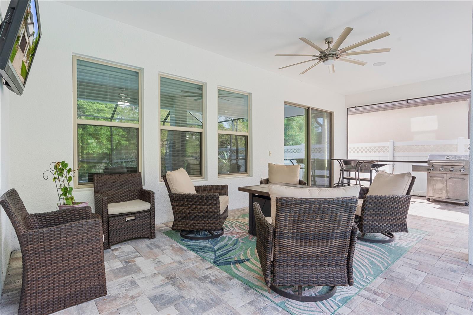 11814 CROSS VINE DR, RIVERVIEW, FL, 33579