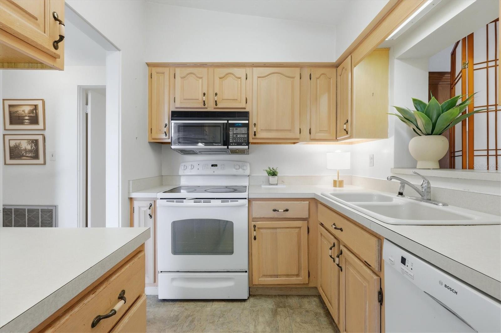 3876 PRUDENCE DR, SARASOTA, FL, 34235