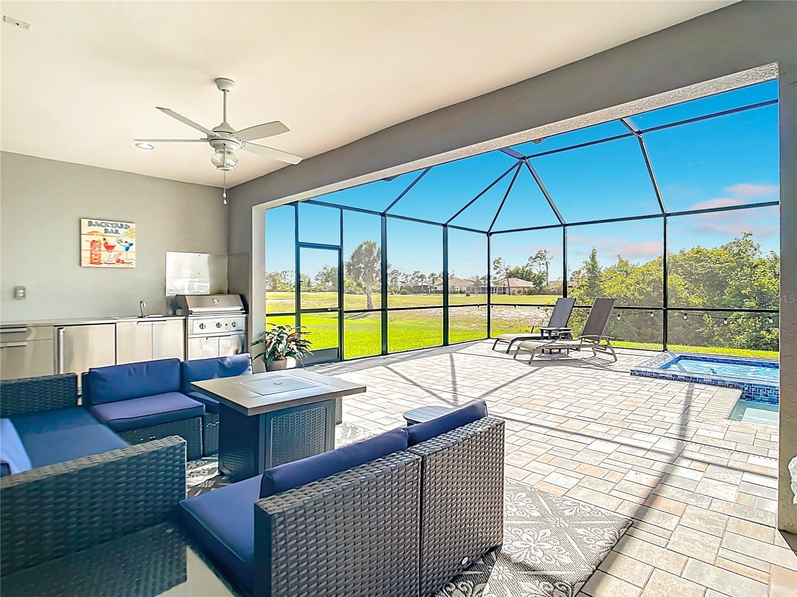 186 FAIRWAY RD, ROTONDA WEST, FL, 33947