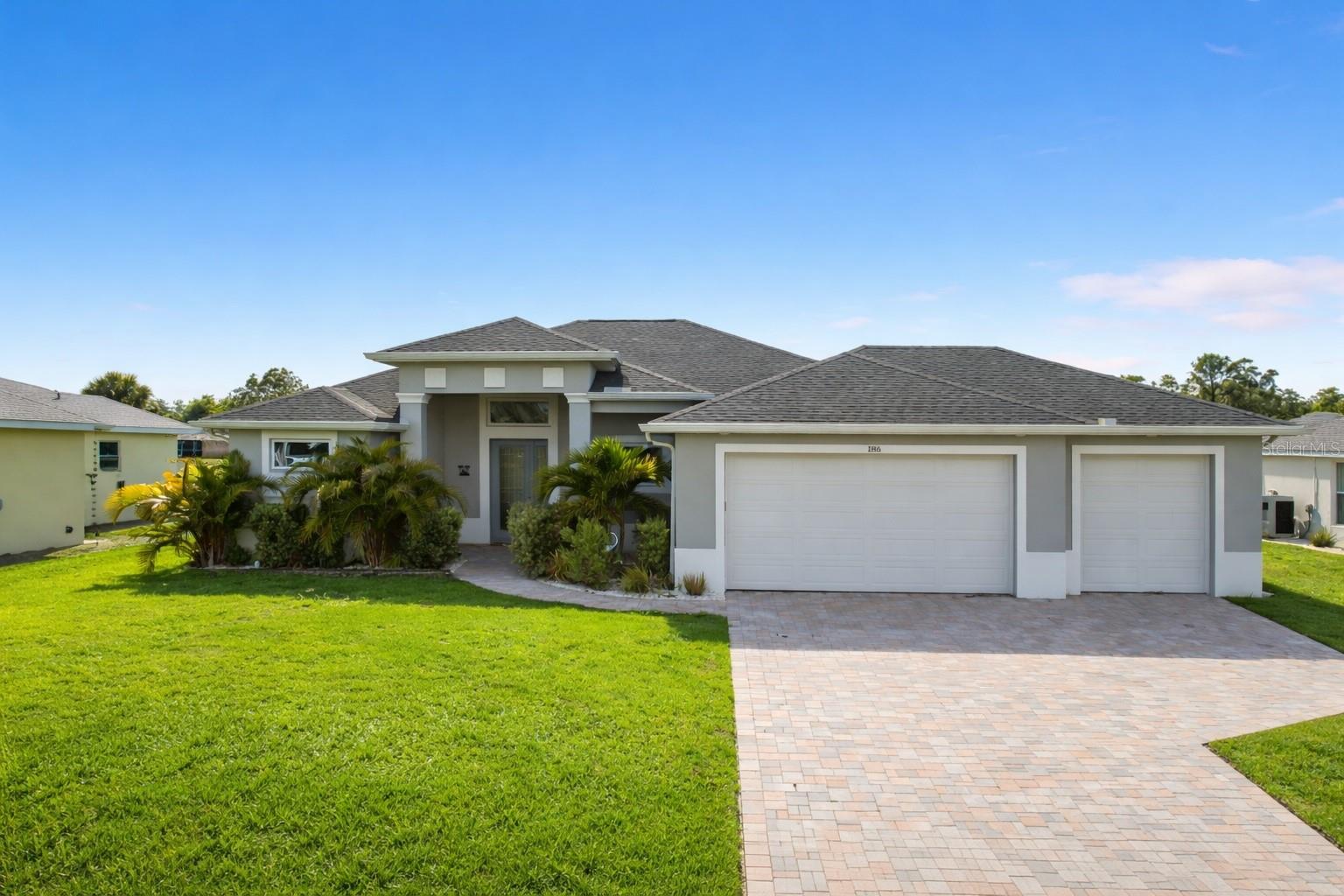 186 FAIRWAY RD, ROTONDA WEST, FL, 33947