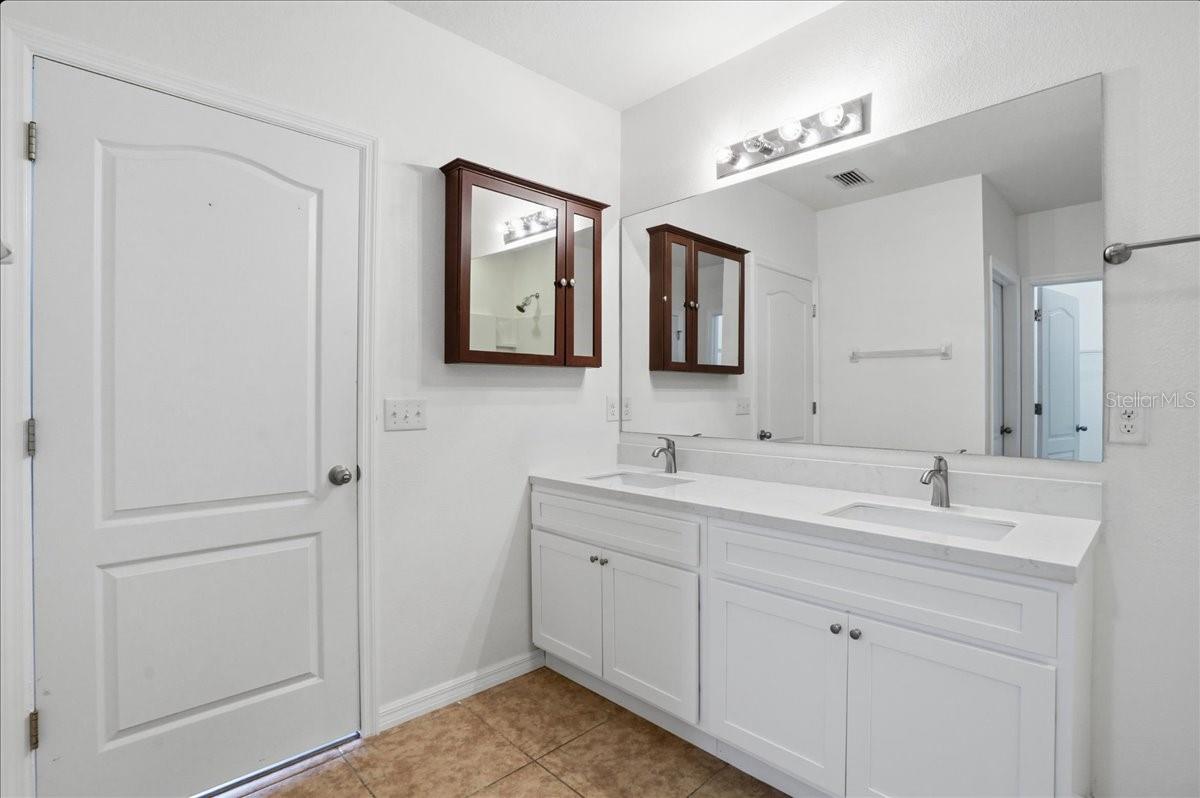 15769 HIGH BELL PL, BRADENTON, FL, 34212