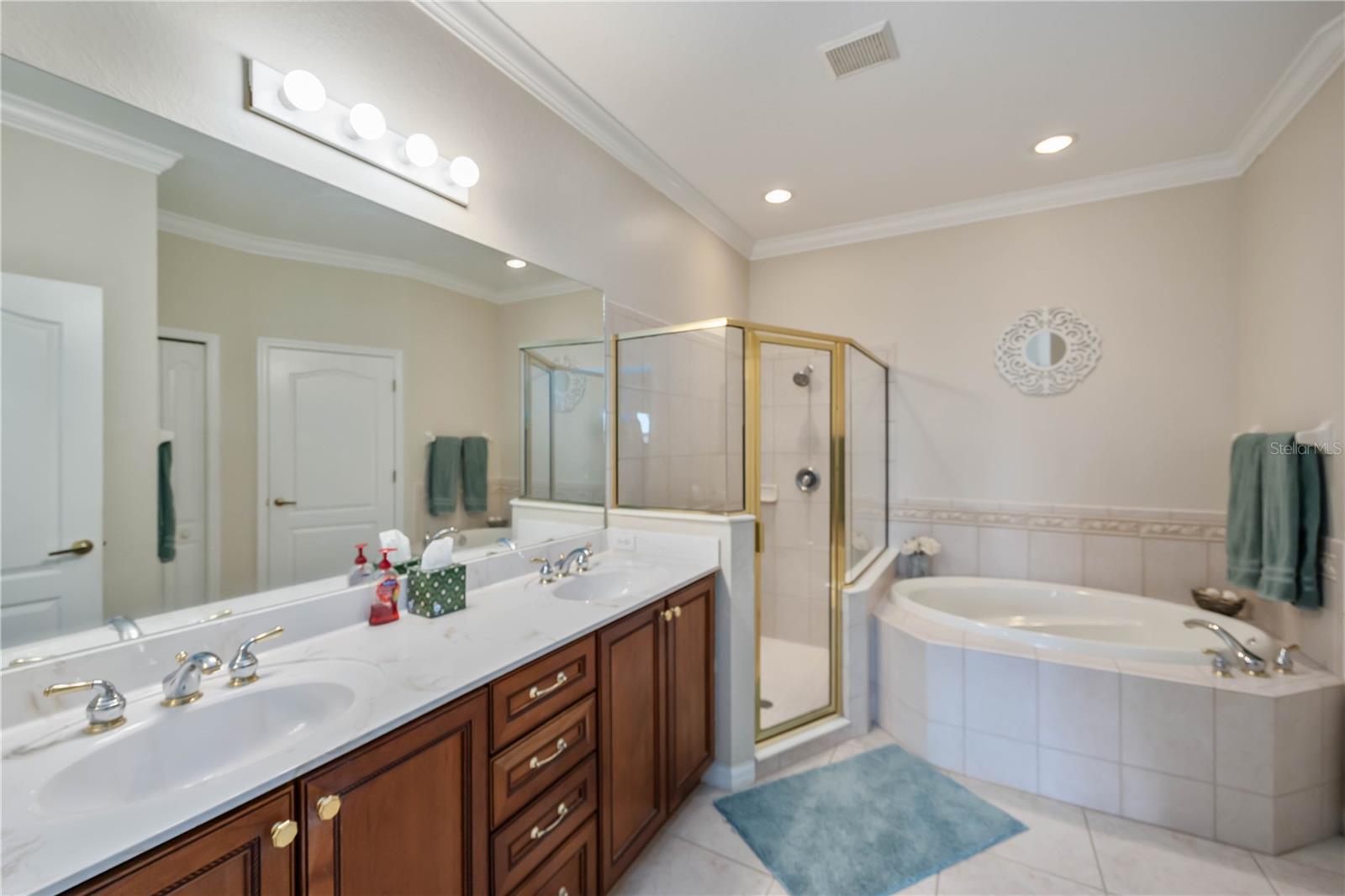 226 HERITAGE ISLES WAY, BRADENTON, FL, 34212