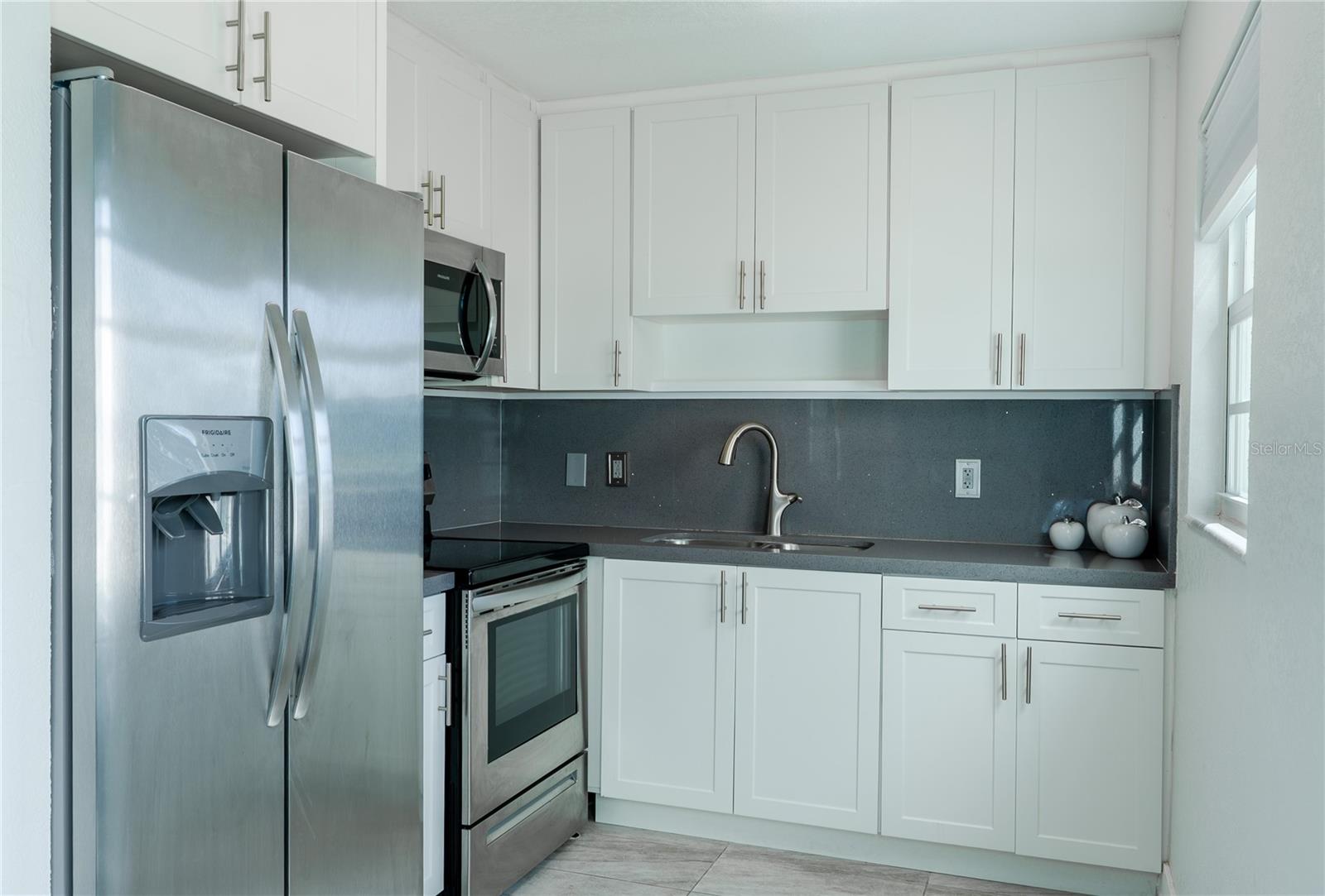 592 FANSHAW O #592, BOCA RATON, FL, 33434