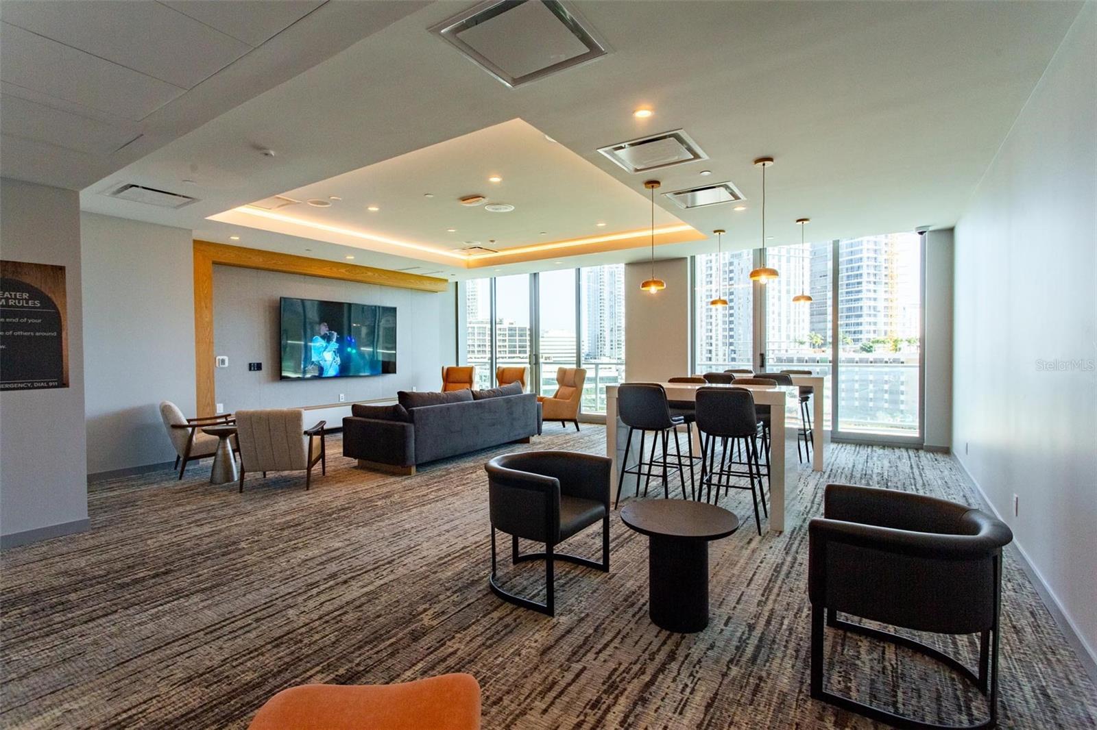 400 CENTRAL AVE #1609, ST PETERSBURG, FL, 33701