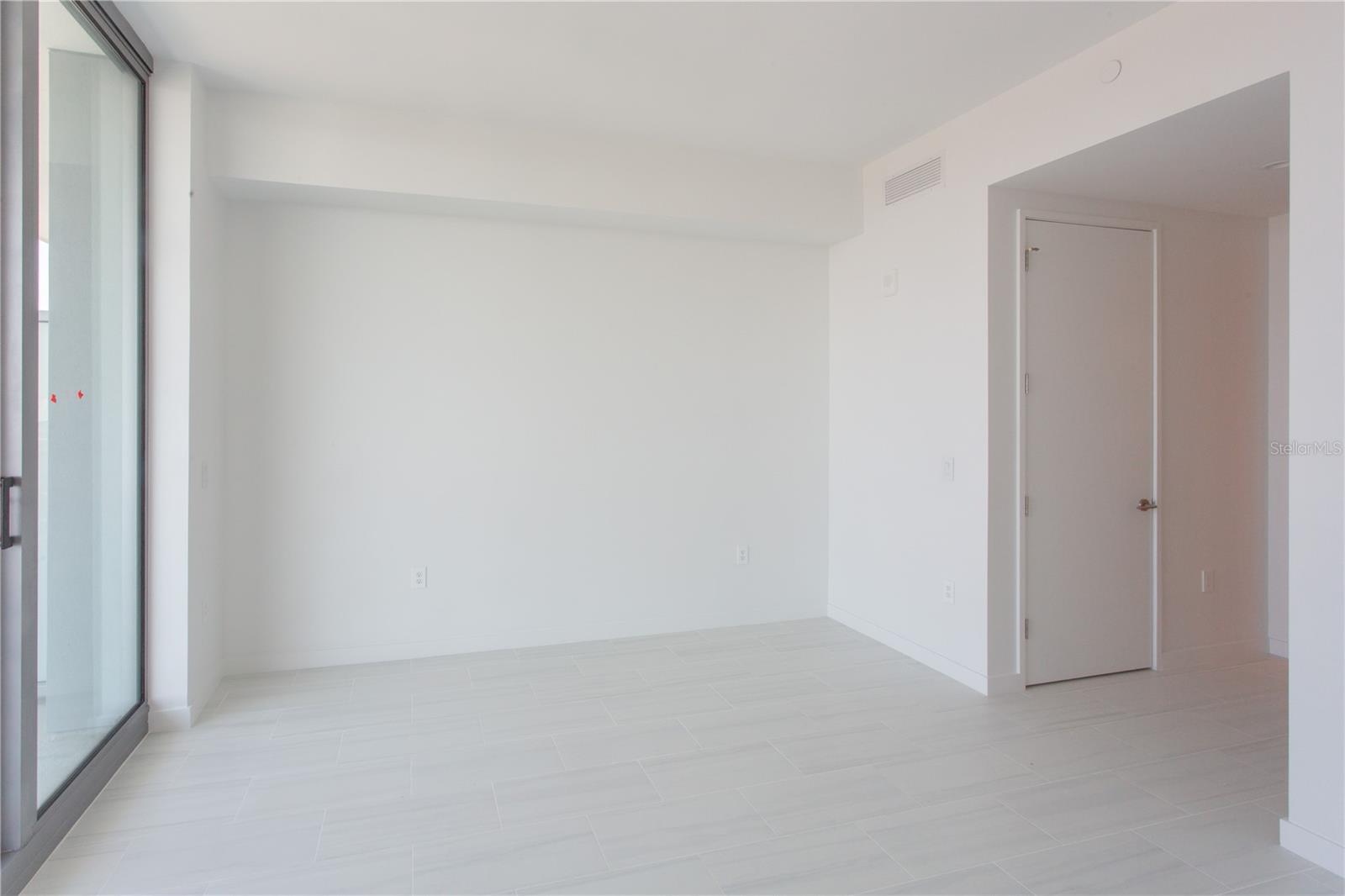 400 CENTRAL AVE #1609, ST PETERSBURG, FL, 33701
