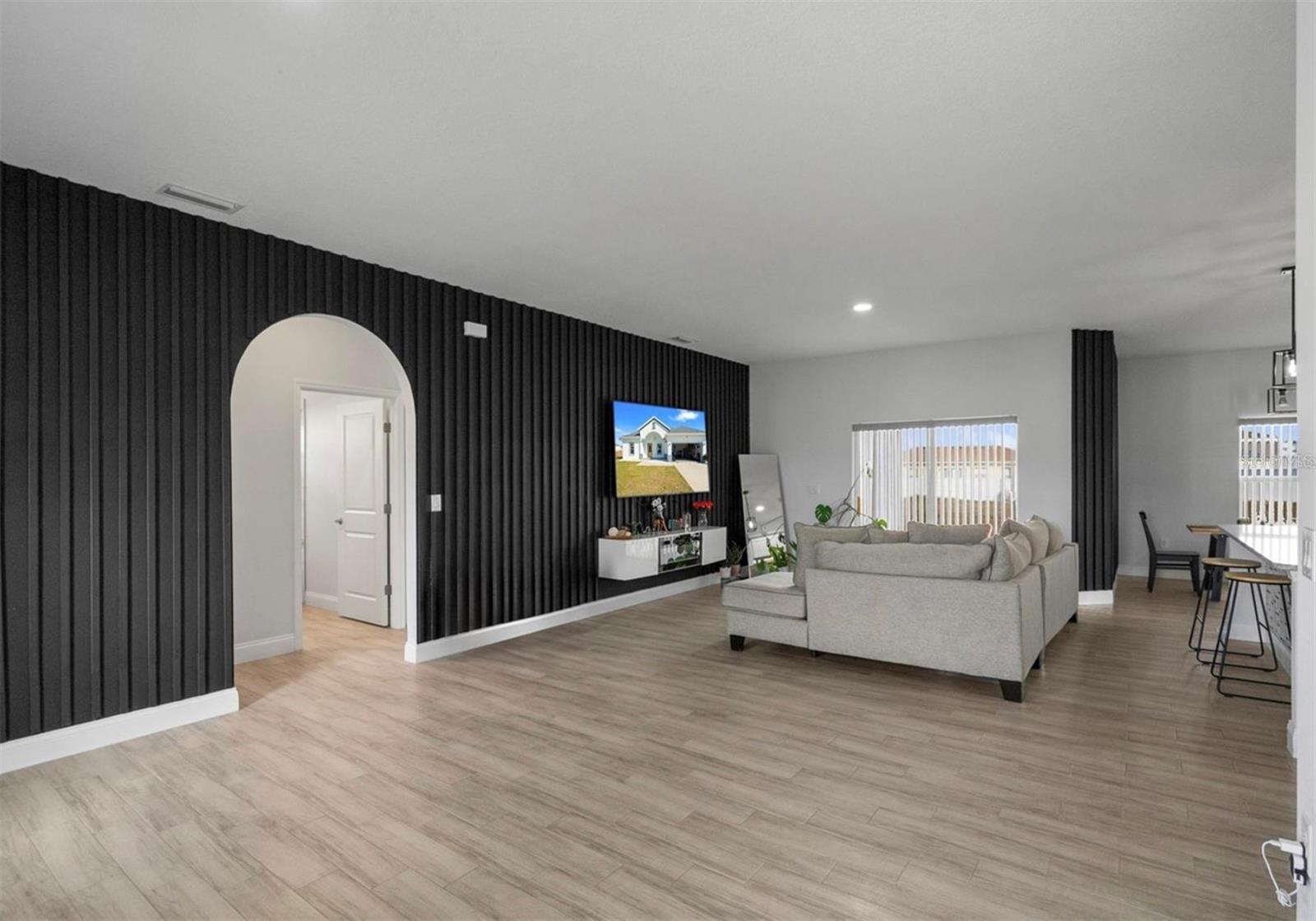 817 DESMOINES PL, KISSIMMEE, FL, 34759