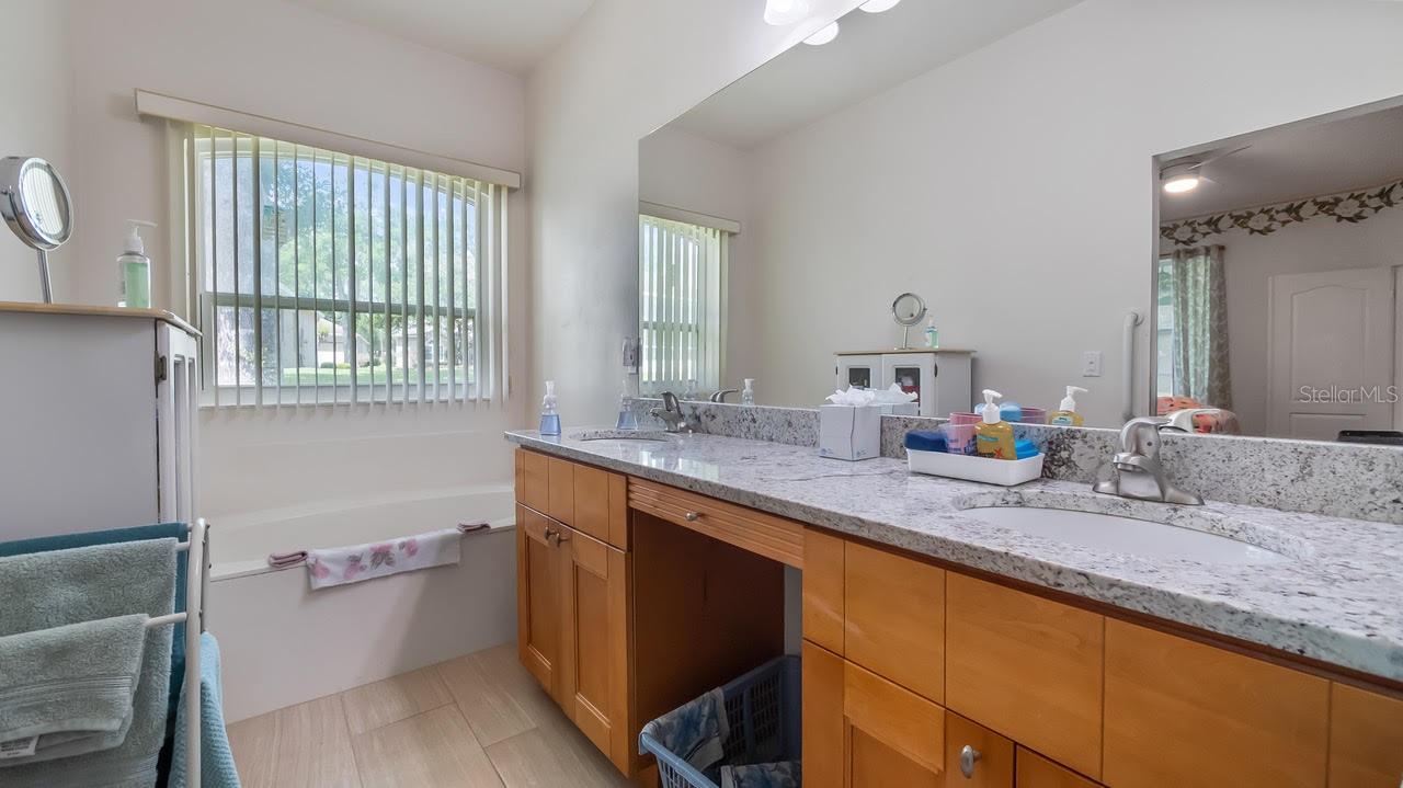 2246 BELSFIELD CIR, CLERMONT, FL, 34711