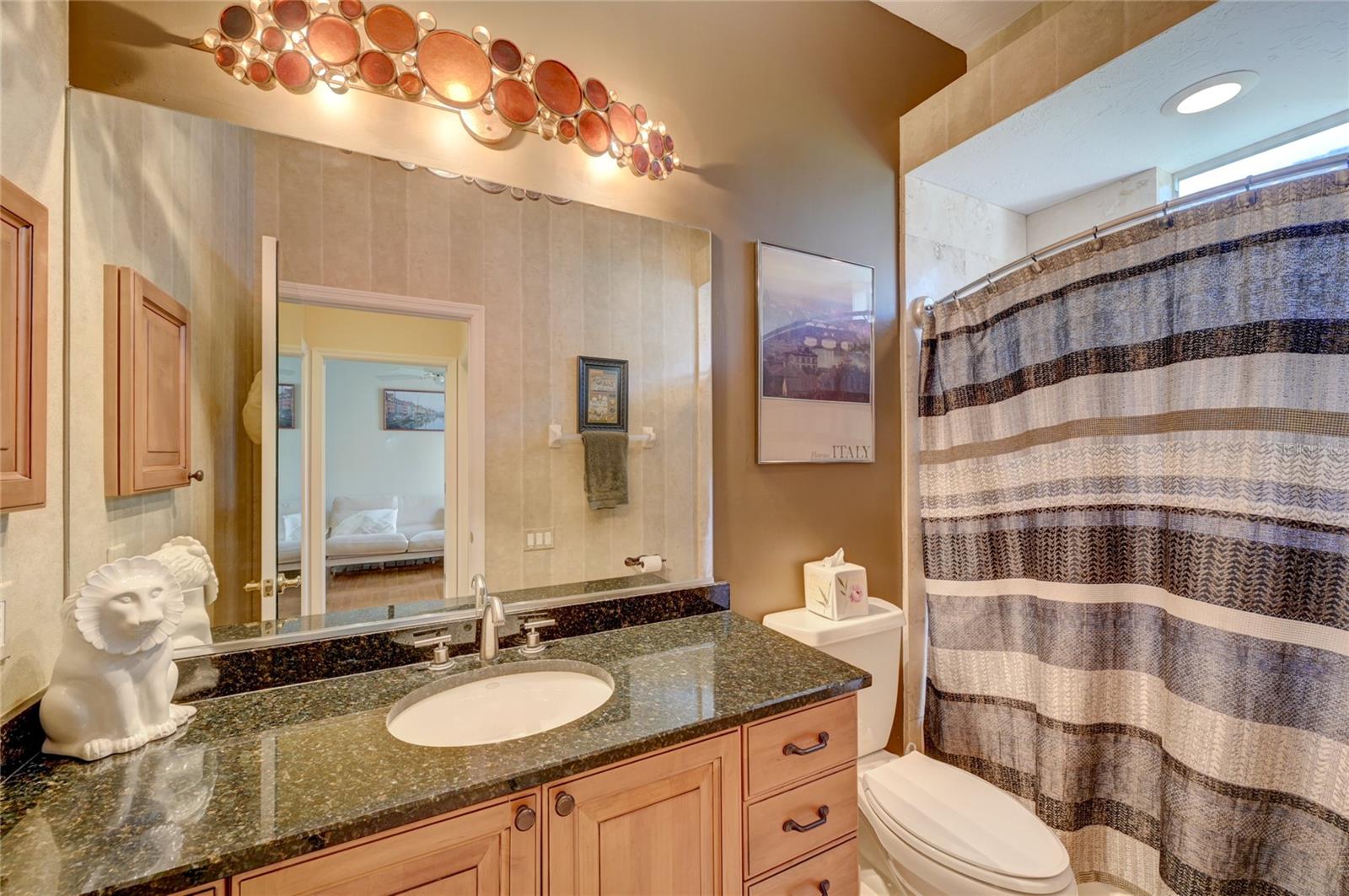 7825 WILTON CRESCENT CIR, UNIVERSITY PARK, FL, 34201