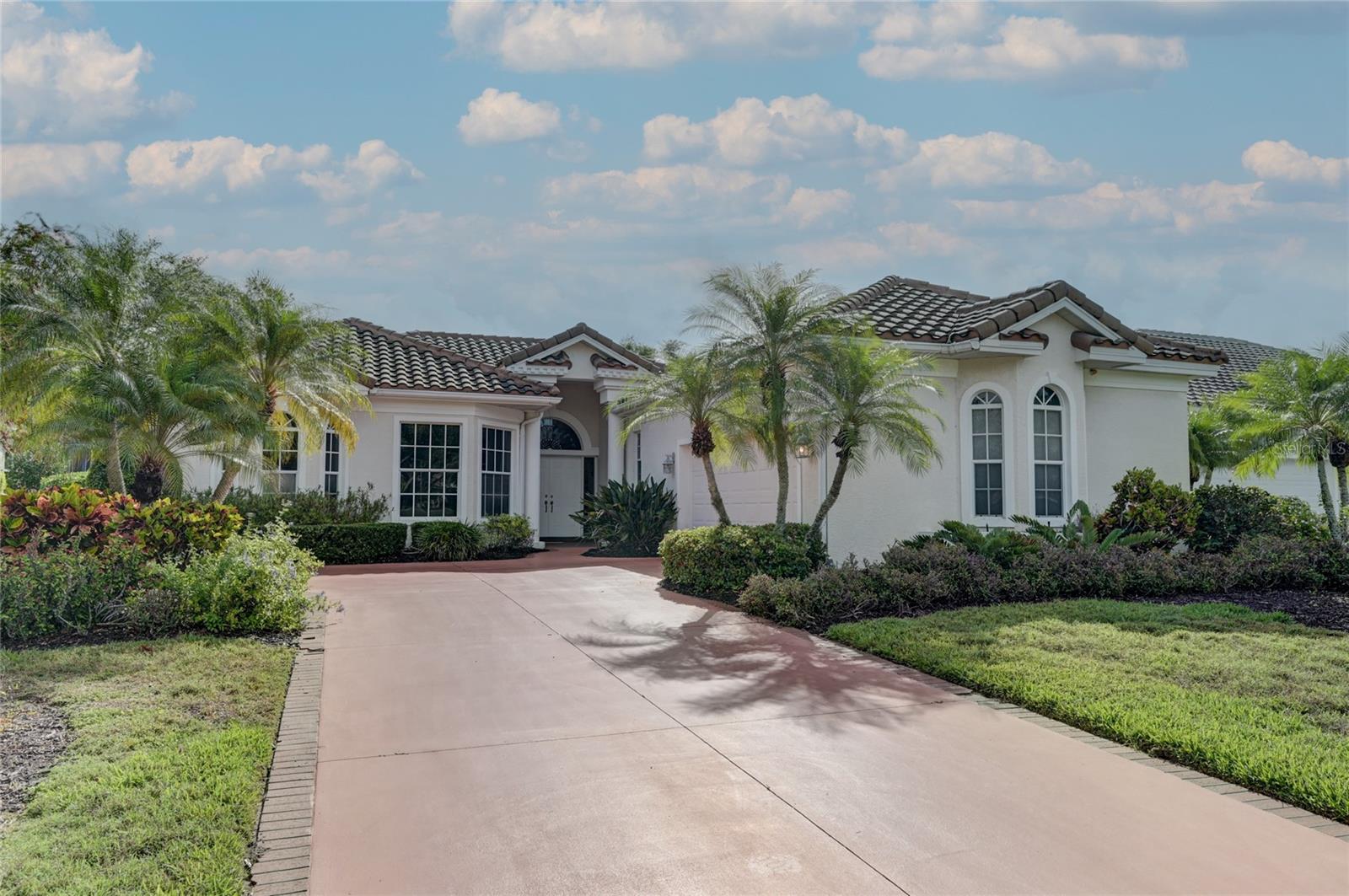 7825 WILTON CRESCENT CIR, UNIVERSITY PARK, FL, 34201