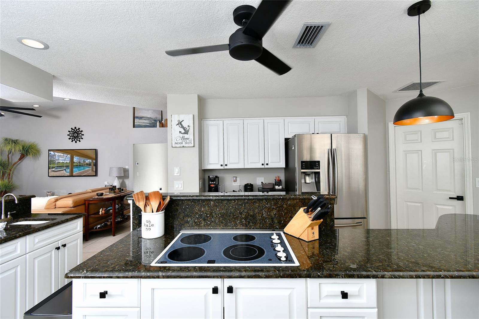3945 CAPE COLE BLVD, PUNTA GORDA, FL, 33955