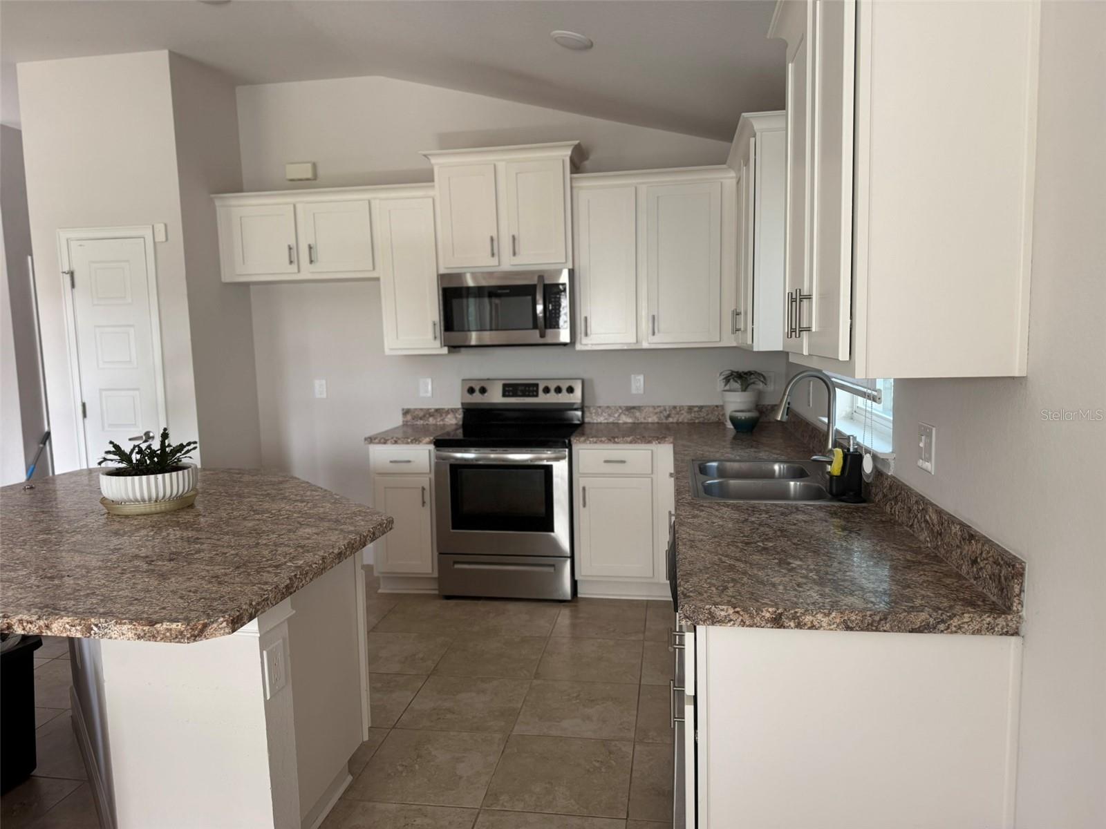 140 KRENSON BAY LOOP N, WINTER HAVEN, FL, 33881