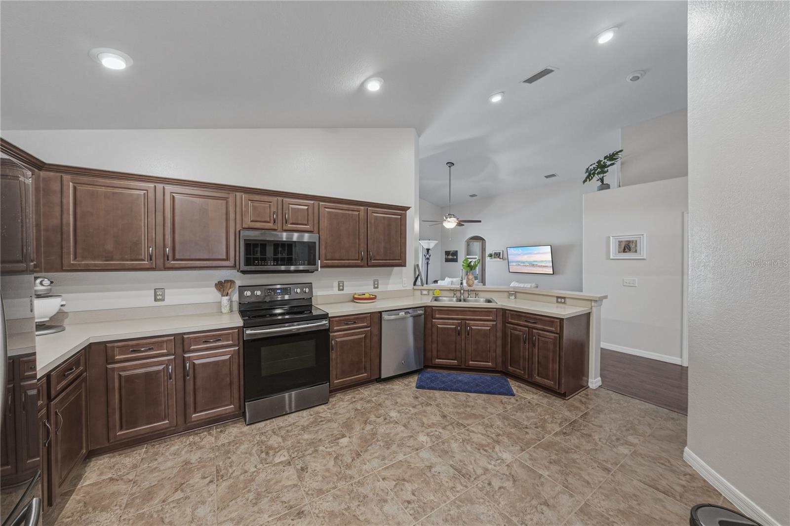 6541 CRESCENT LOOP, WINTER HAVEN, FL, 33884