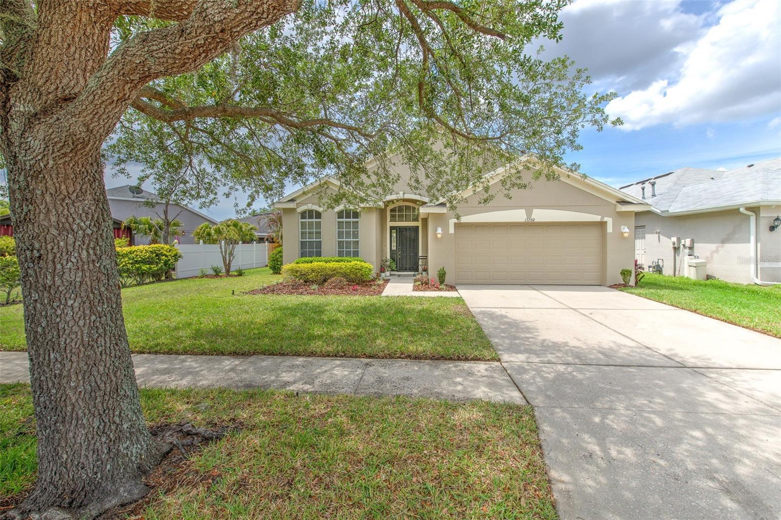 13760 OGAKOR DR, RIVERVIEW, FL, 33579