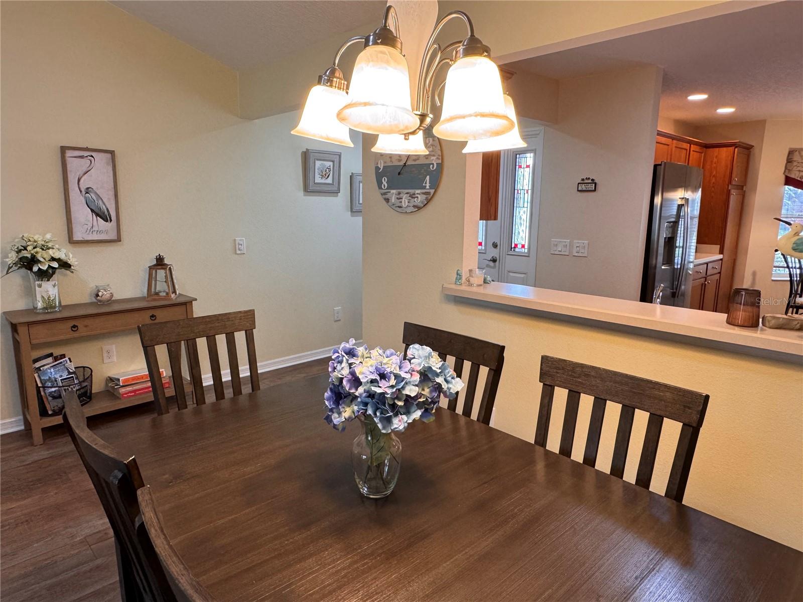 1106 HOLLYHOCK WAY, THE VILLAGES, FL, 32163