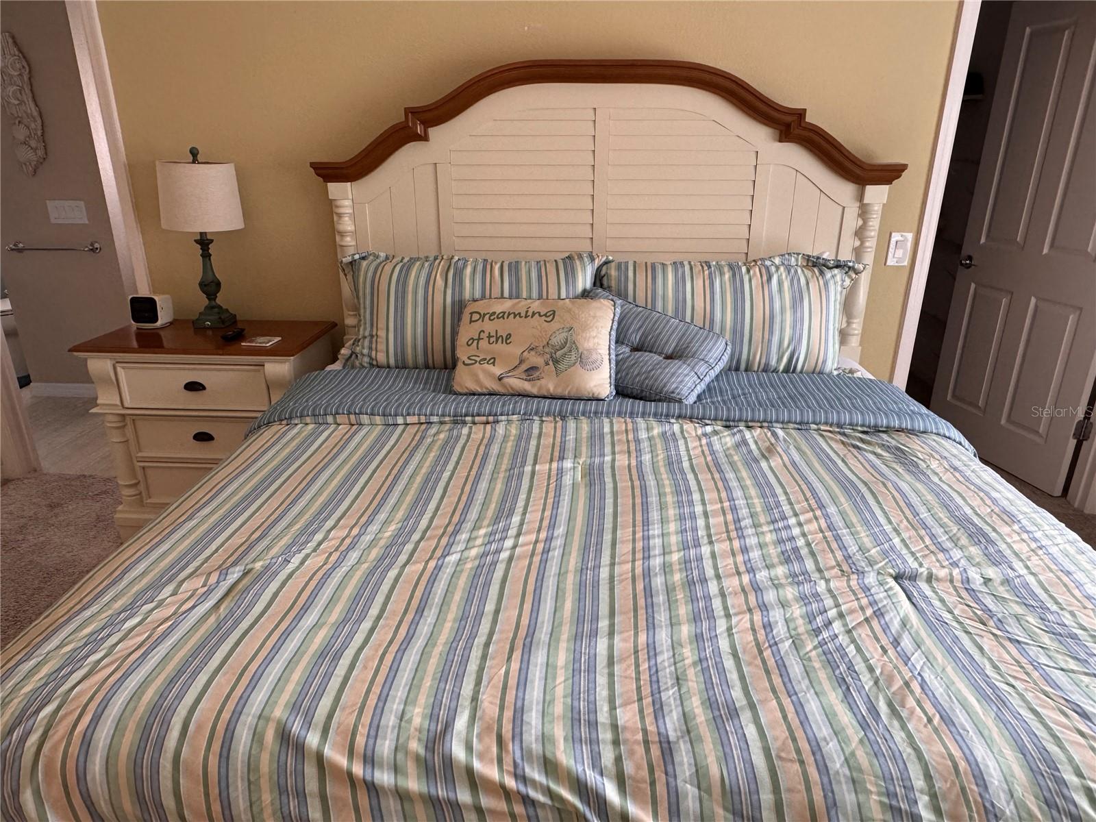 1106 HOLLYHOCK WAY, THE VILLAGES, FL, 32163