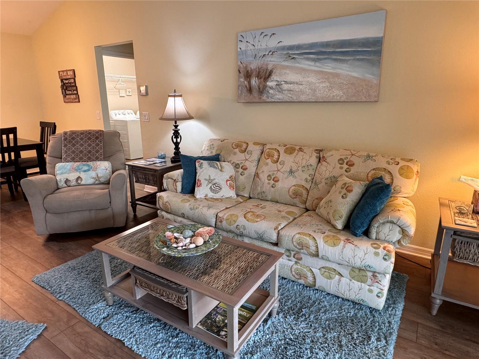 1106 HOLLYHOCK WAY, THE VILLAGES, FL, 32163