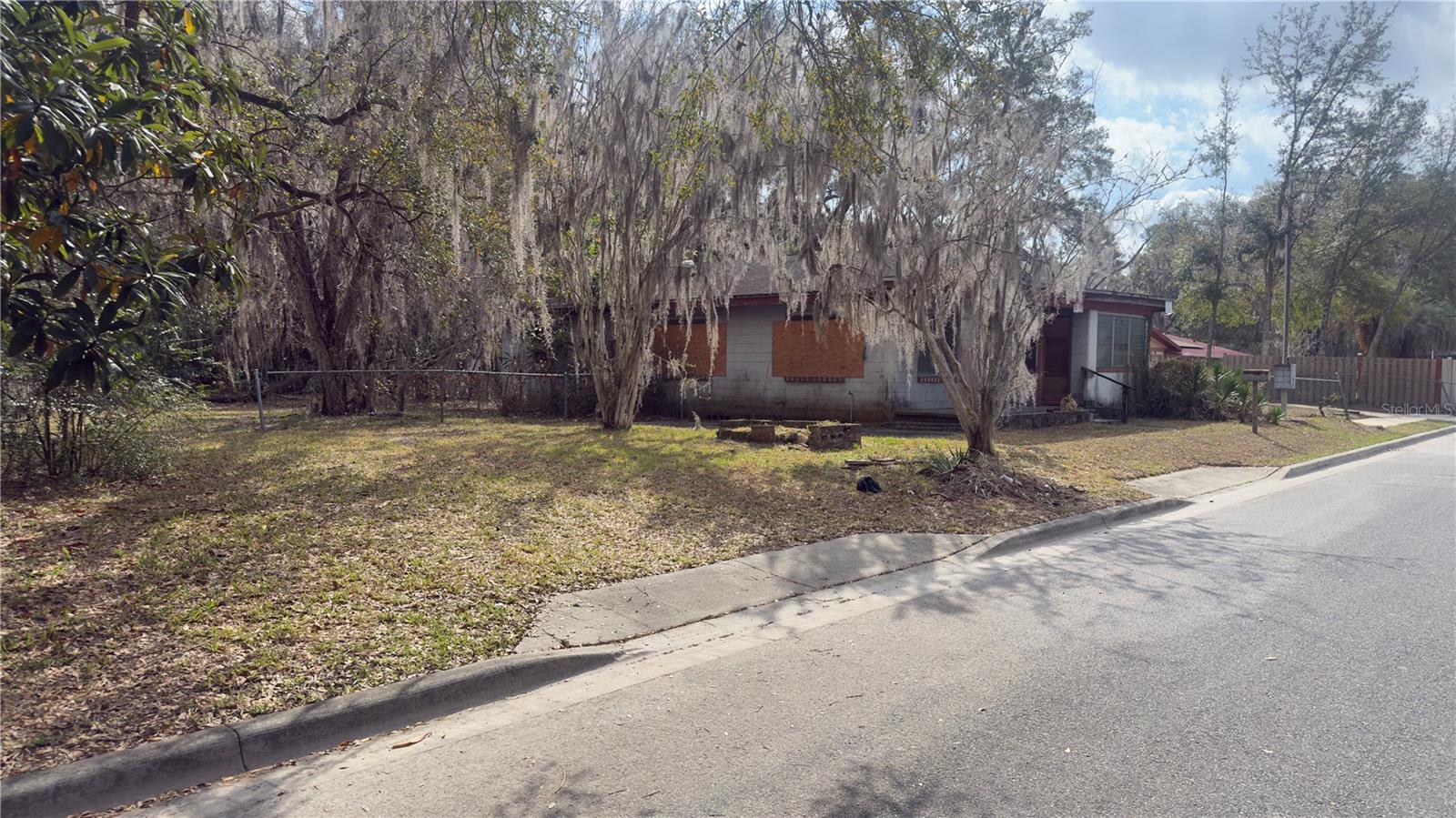 325 NE 19TH ST, GAINESVILLE, FL, 32641