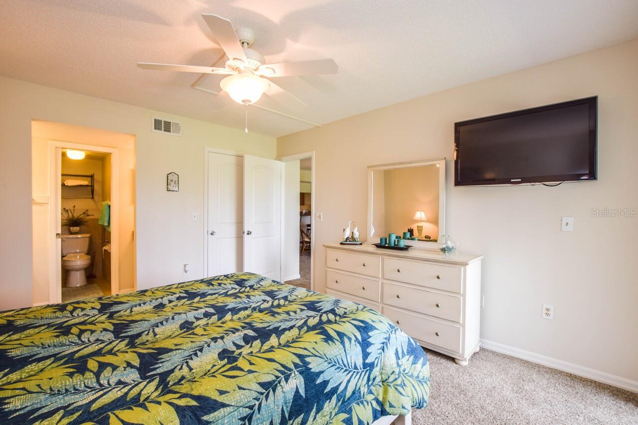 408 CERROMAR CIR S #236, VENICE, FL, 34293