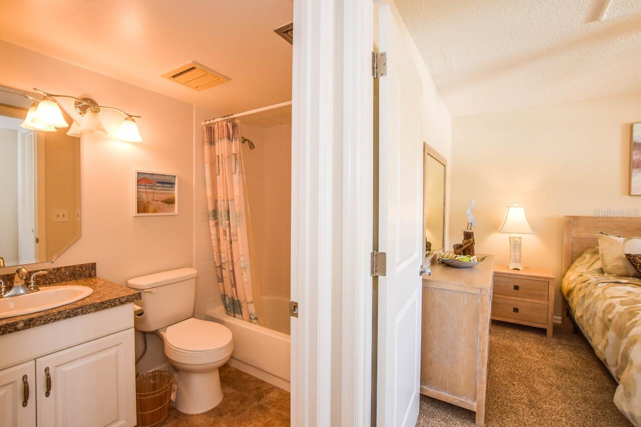 408 CERROMAR CIR S #236, VENICE, FL, 34293