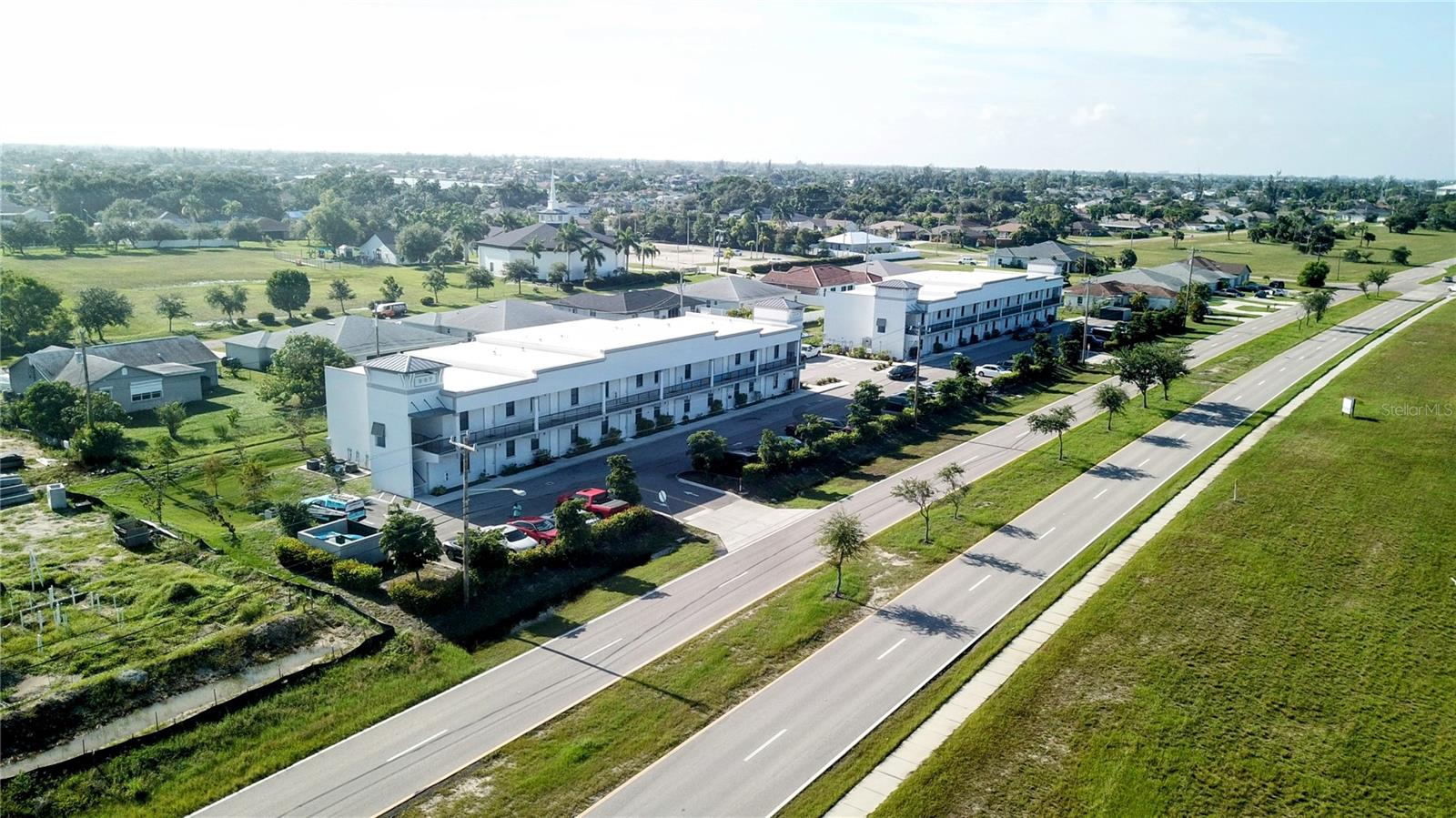 907 SKYLINE BLVD #915, CAPE CORAL, FL, 33991