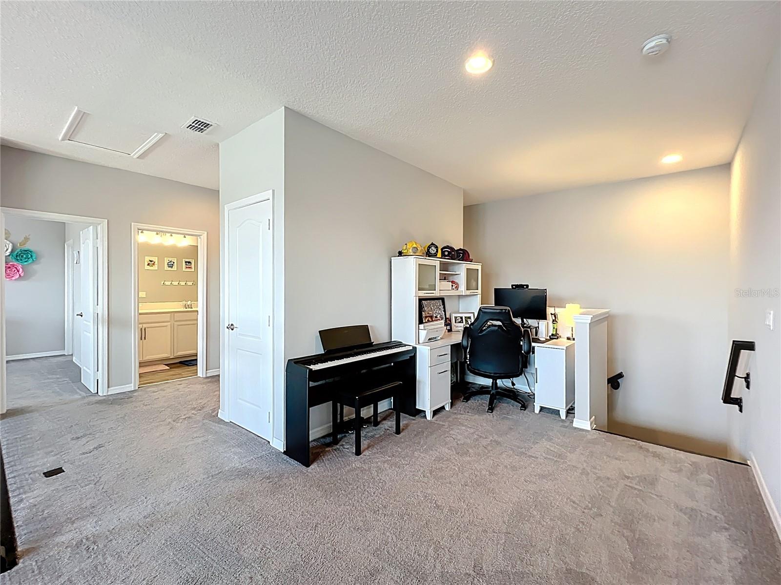 2676 ESTUARY LOOP, OVIEDO, FL, 32765