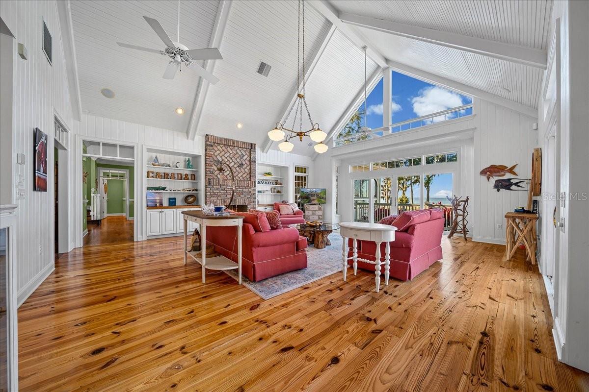 1200 PENINSULA DR, TAVARES, FL, 32778