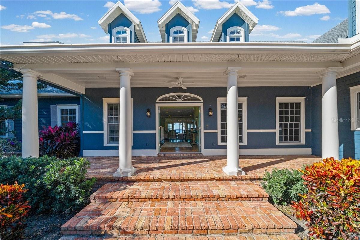 1200 PENINSULA DR, TAVARES, FL, 32778