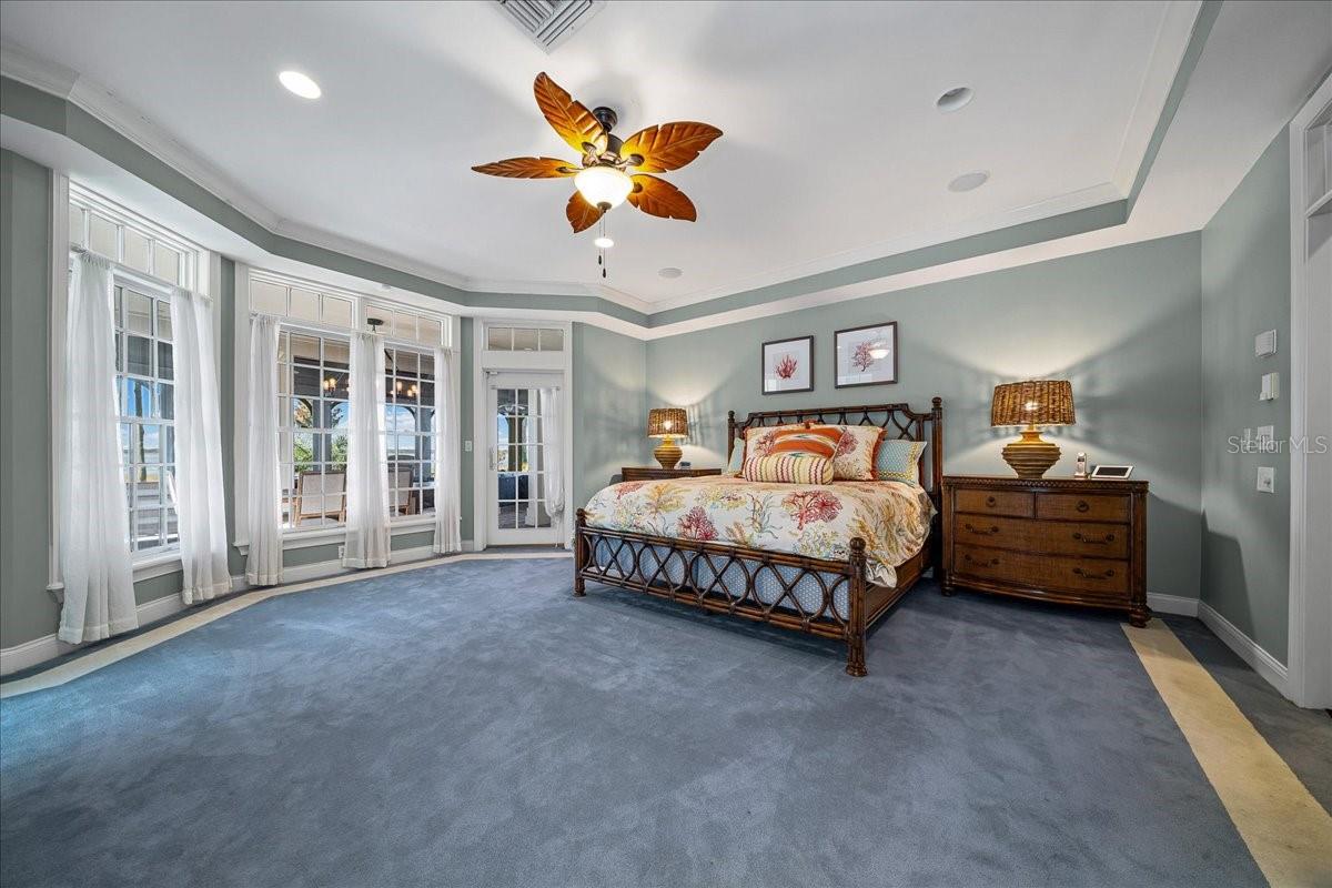 1200 PENINSULA DR, TAVARES, FL, 32778