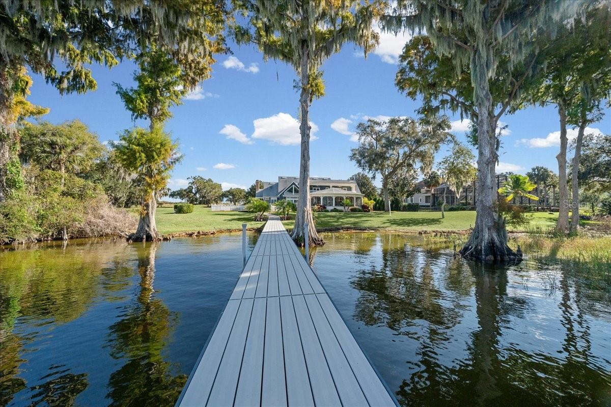 1200 PENINSULA DR, TAVARES, FL, 32778