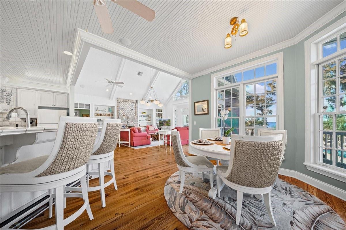 1200 PENINSULA DR, TAVARES, FL, 32778