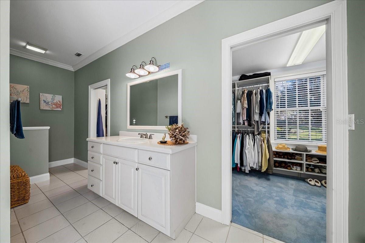 1200 PENINSULA DR, TAVARES, FL, 32778