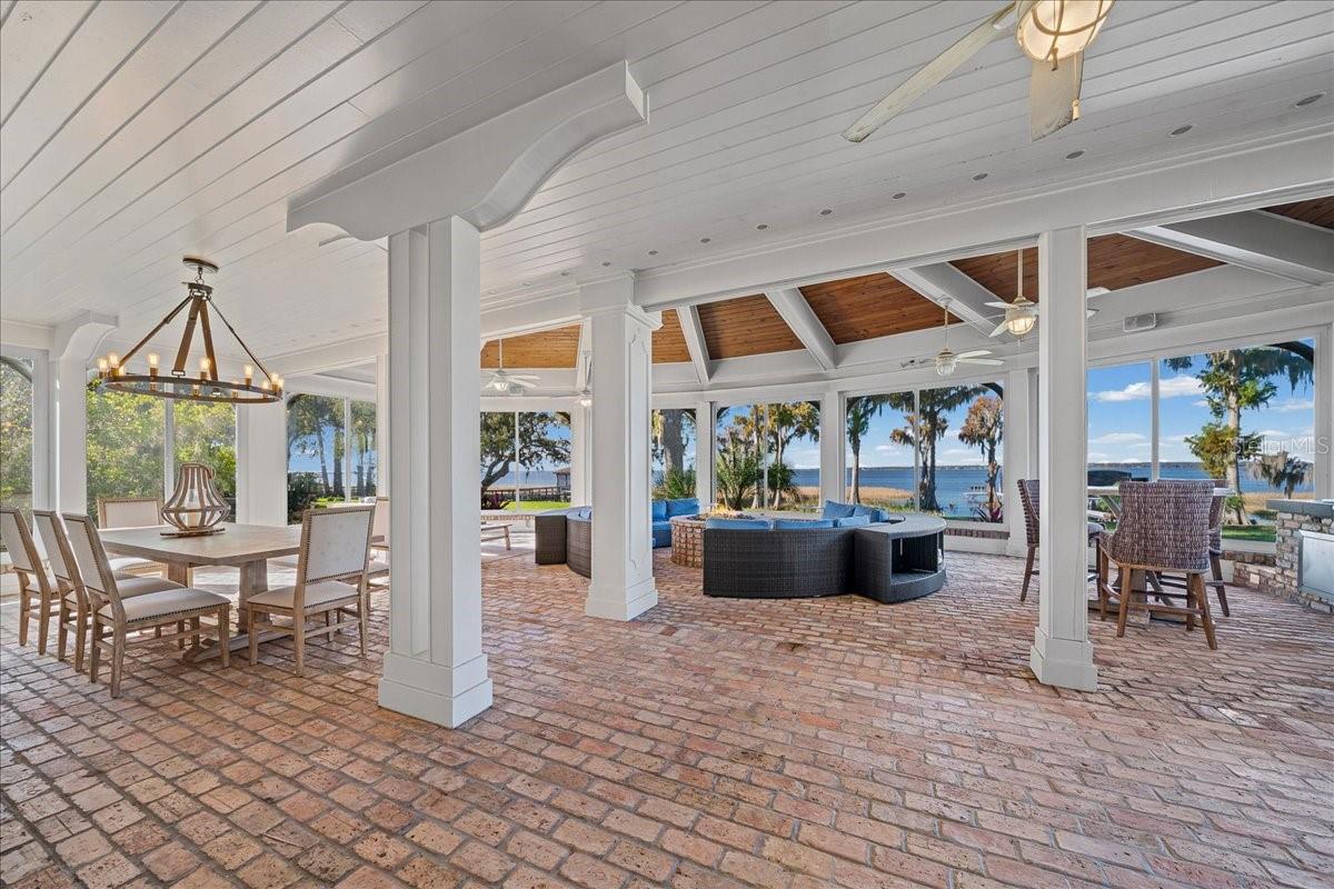 1200 PENINSULA DR, TAVARES, FL, 32778
