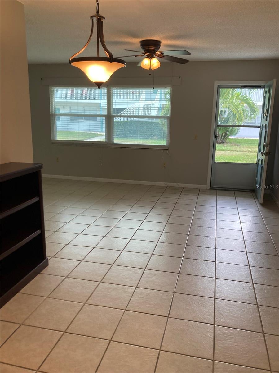 5257 81ST LN N #6, ST PETERSBURG, FL, 33709