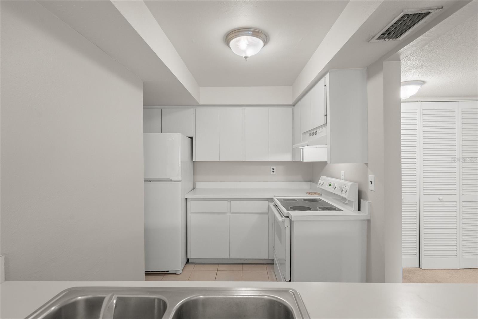 2121 WOOD ST #A103, SARASOTA, FL, 34237