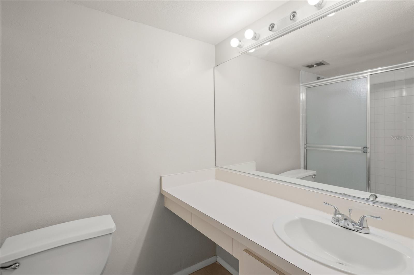 2121 WOOD ST #A103, SARASOTA, FL, 34237