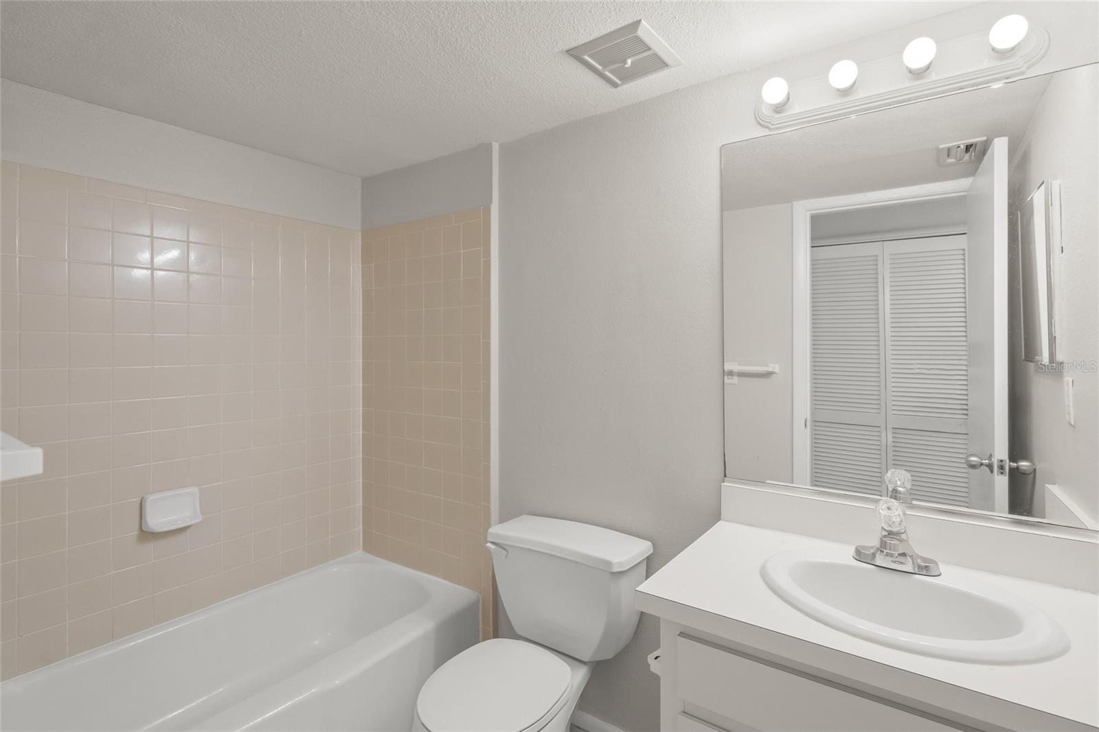 2121 WOOD ST #A103, SARASOTA, FL, 34237