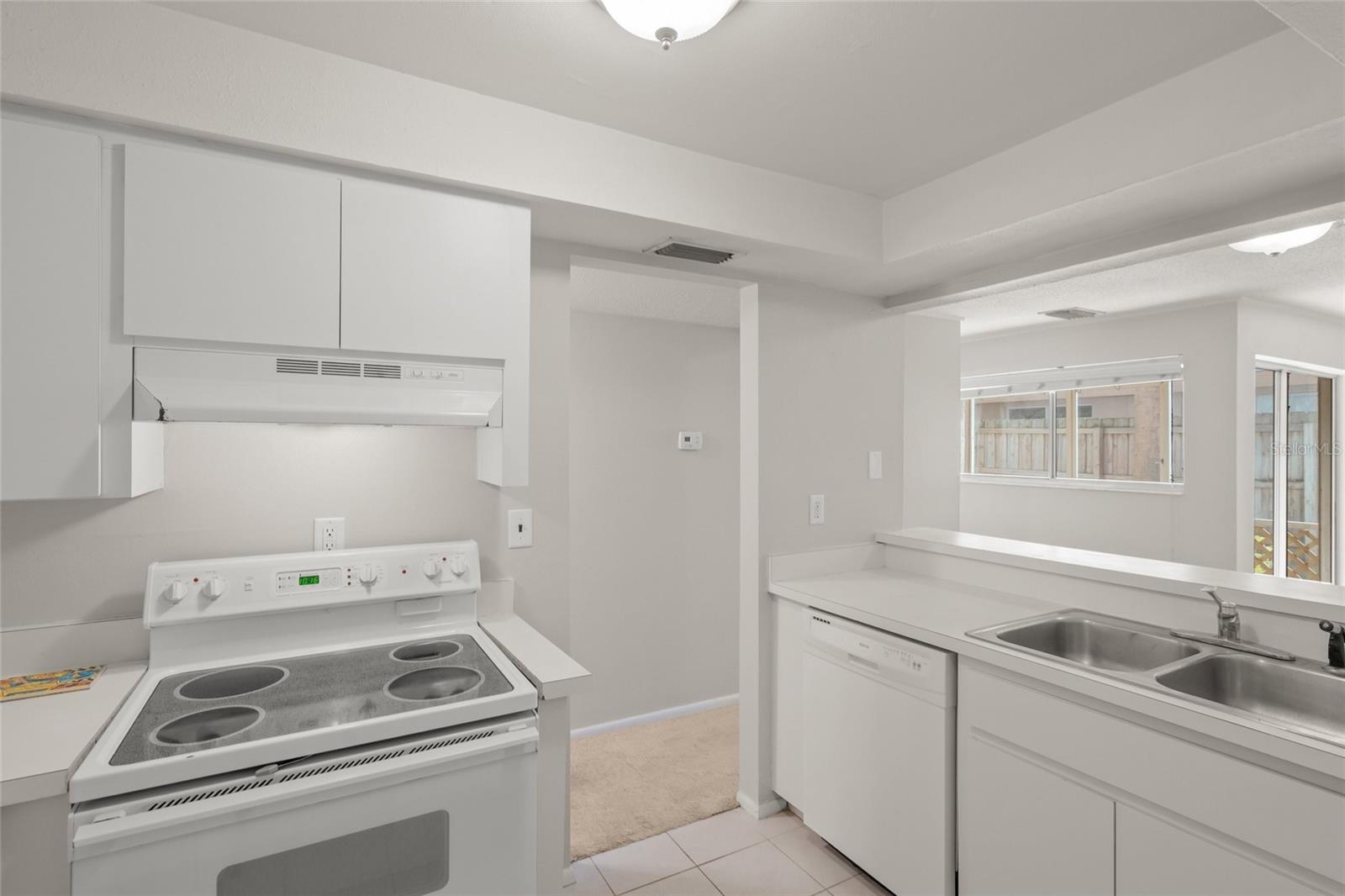 2121 WOOD ST #A103, SARASOTA, FL, 34237