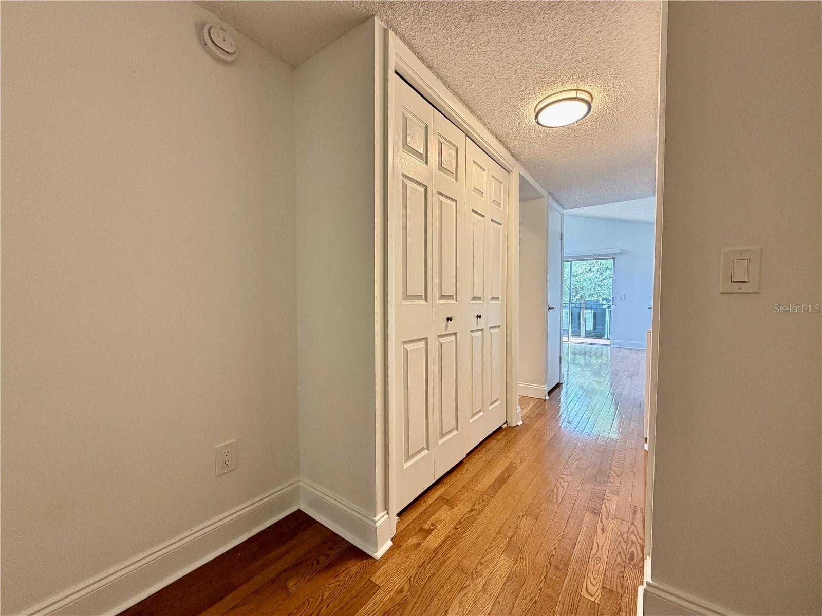 1011 S MOODY AVE #12, TAMPA, FL, 33629