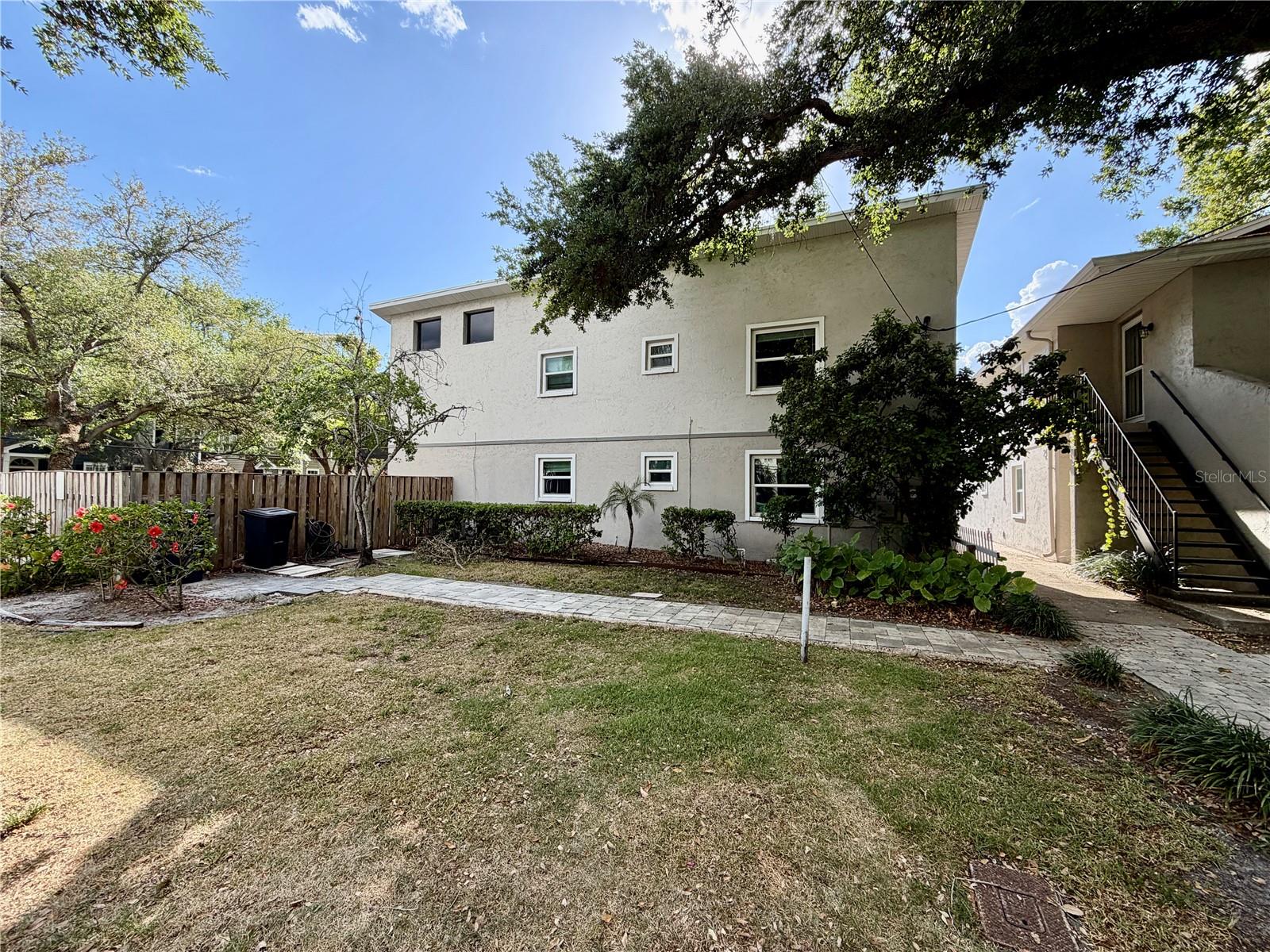 1011 S MOODY AVE #12, TAMPA, FL, 33629