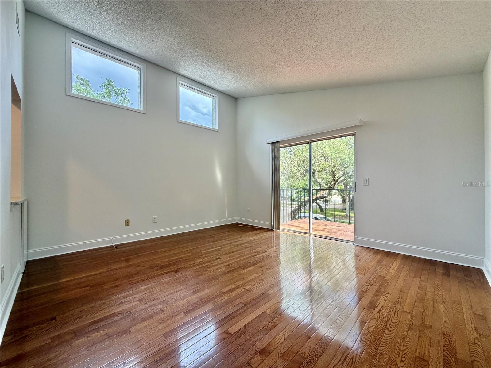1011 S MOODY AVE #12, TAMPA, FL, 33629
