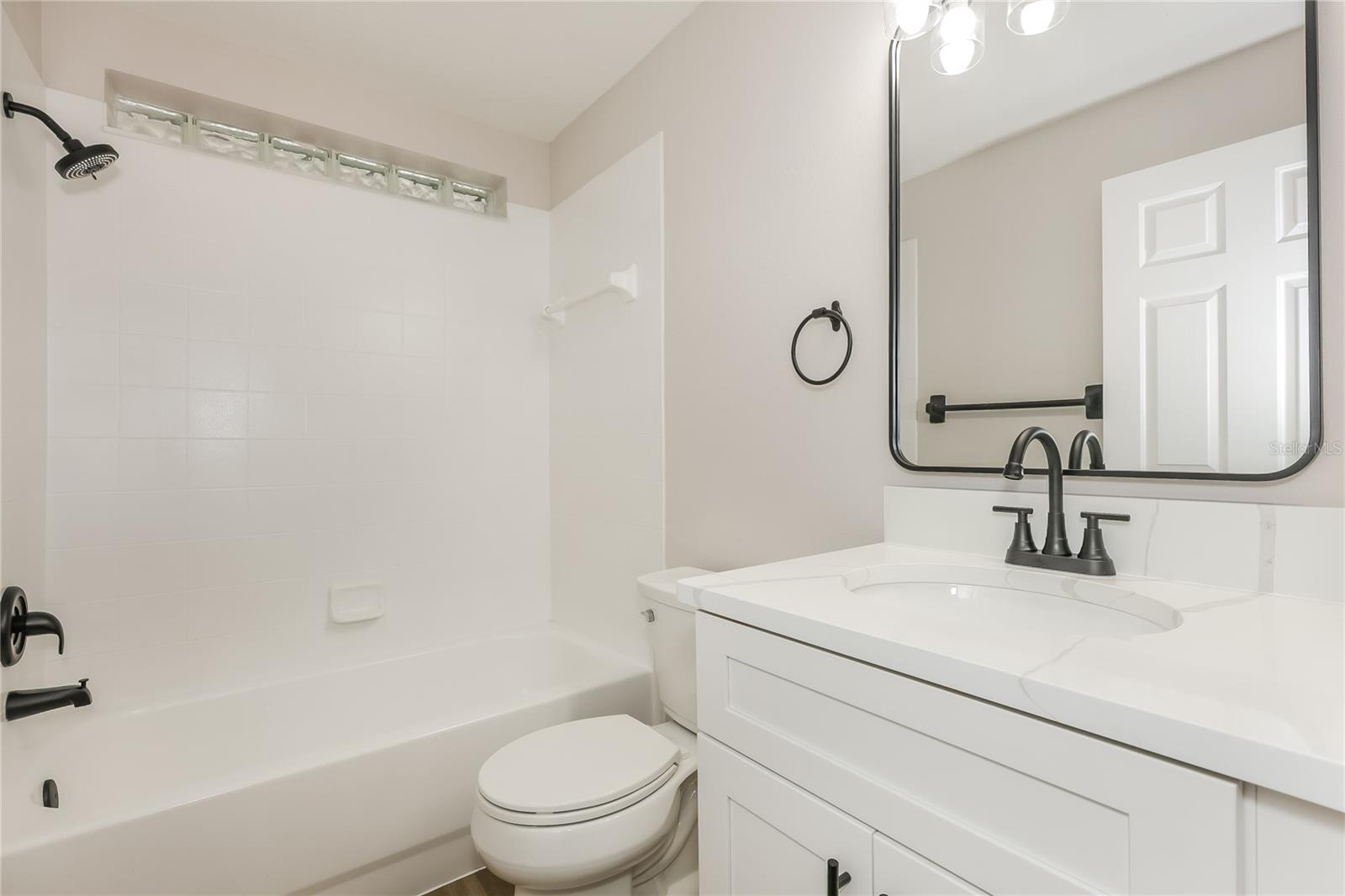 208 SUMMER SAILS DR, VALRICO, FL, 33594