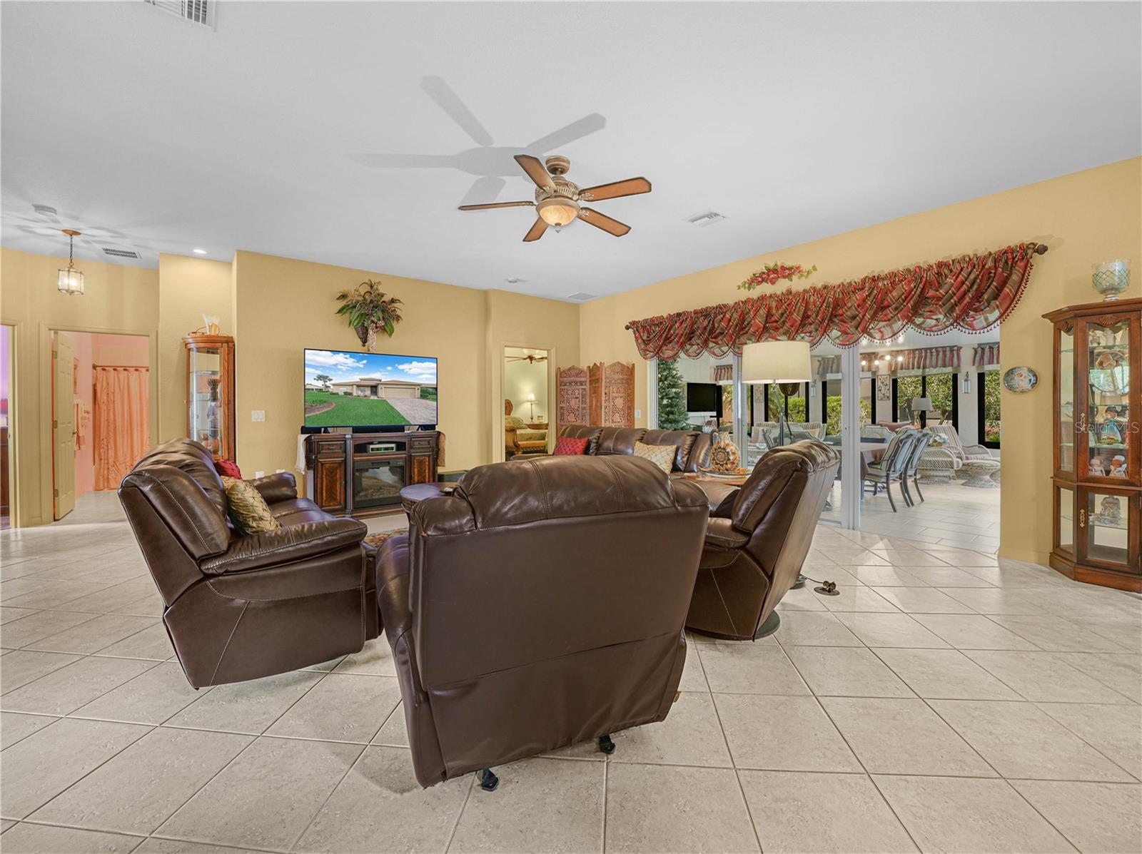 5352 NICKLAUS DR, WINTER HAVEN, FL, 33884