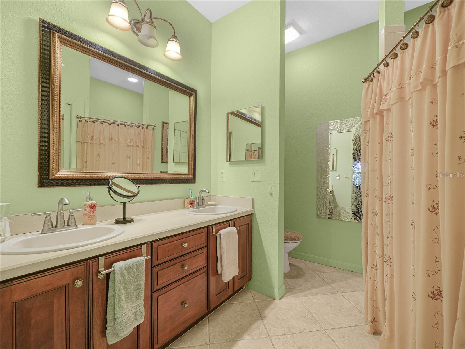 5352 NICKLAUS DR, WINTER HAVEN, FL, 33884