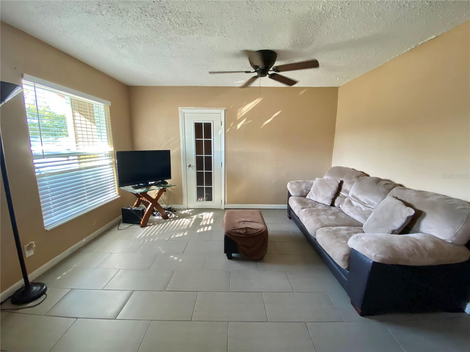 4403 GANDY CIR, TAMPA, FL, 33616