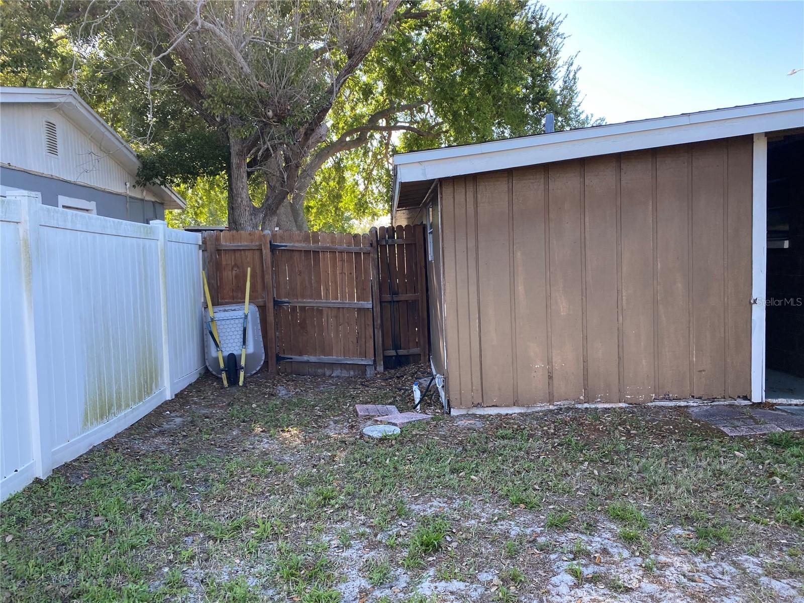 4403 GANDY CIR, TAMPA, FL, 33616