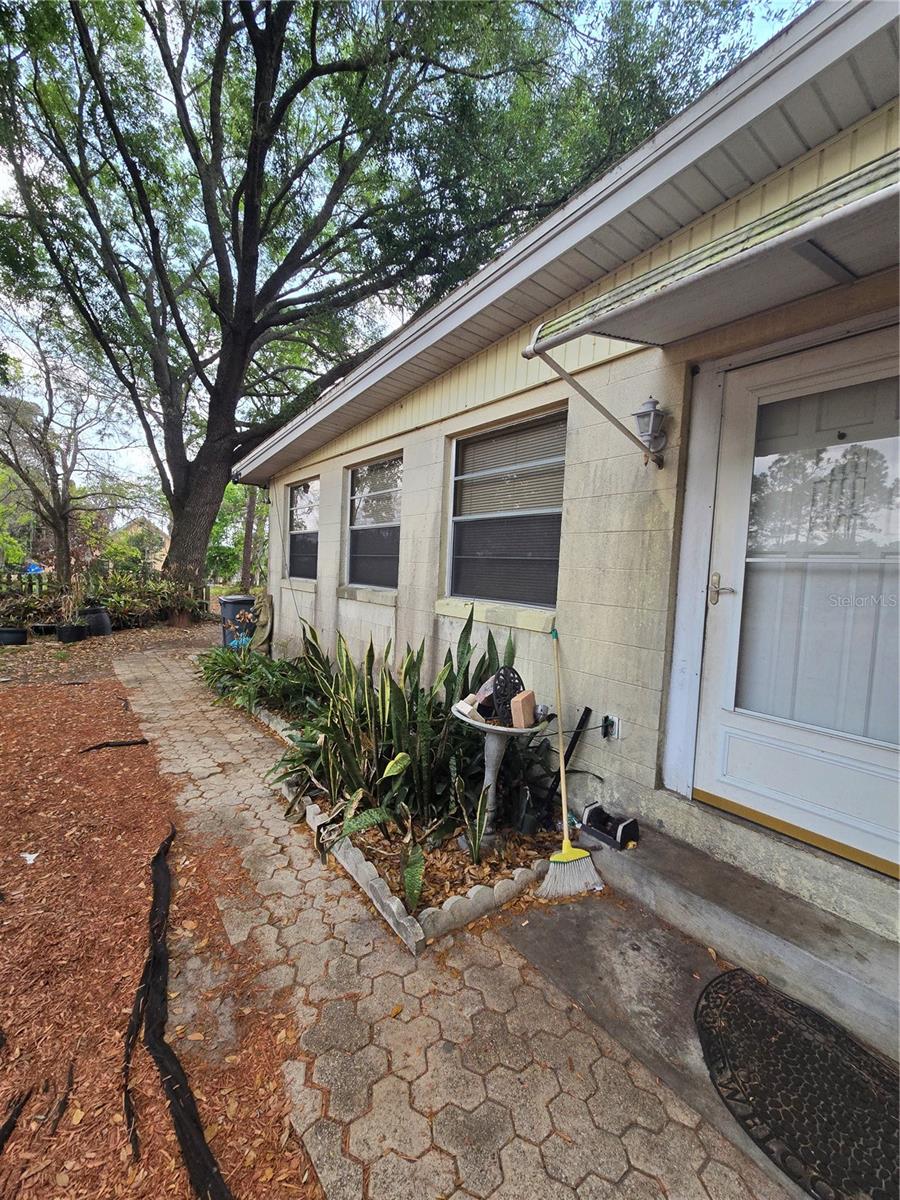 6121 W AMELIA ST, ORLANDO, FL, 32835