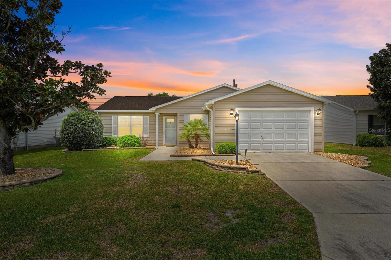 1088 GENNESSE LN, THE VILLAGES, FL, 32162