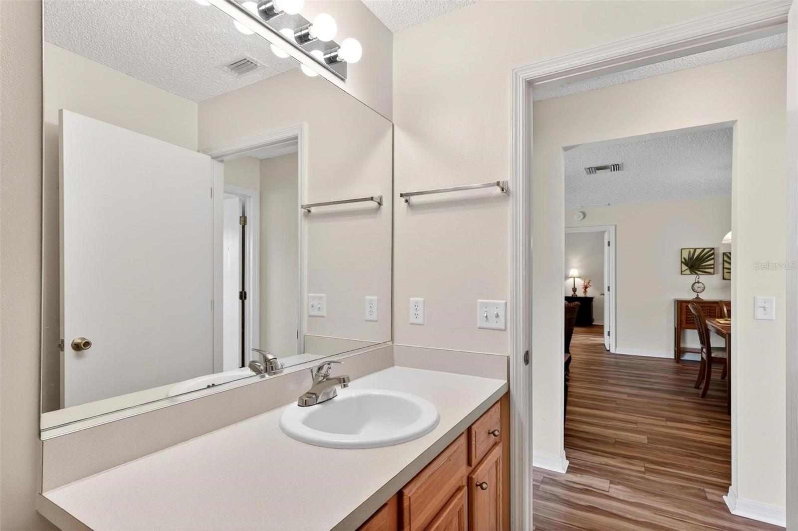 1088 GENNESSE LN, THE VILLAGES, FL, 32162