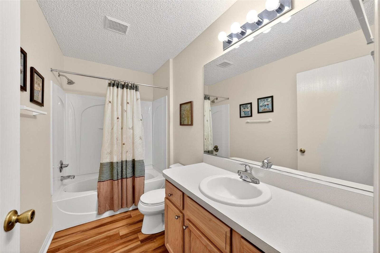 1088 GENNESSE LN, THE VILLAGES, FL, 32162