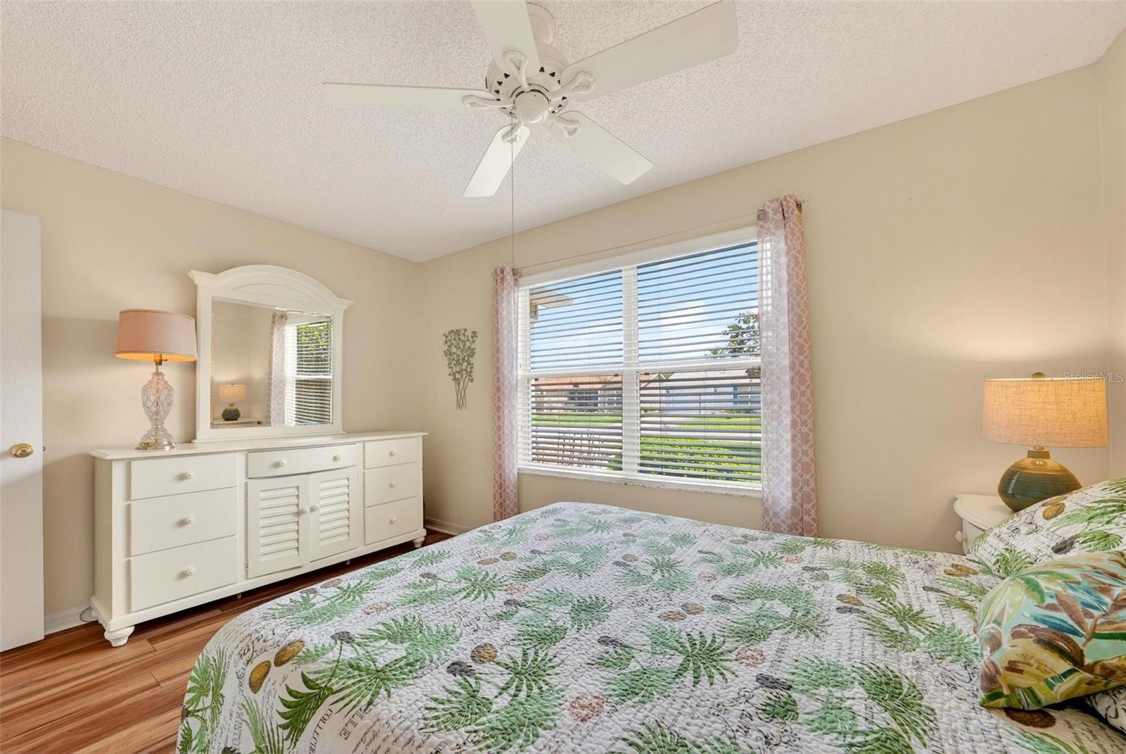 1088 GENNESSE LN, THE VILLAGES, FL, 32162